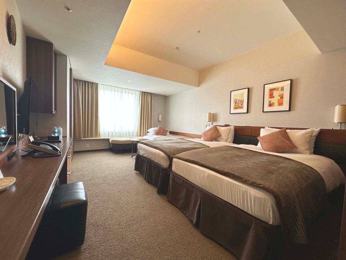 Tokyo Bay Maihama Hotel Чиба Екстериор снимка