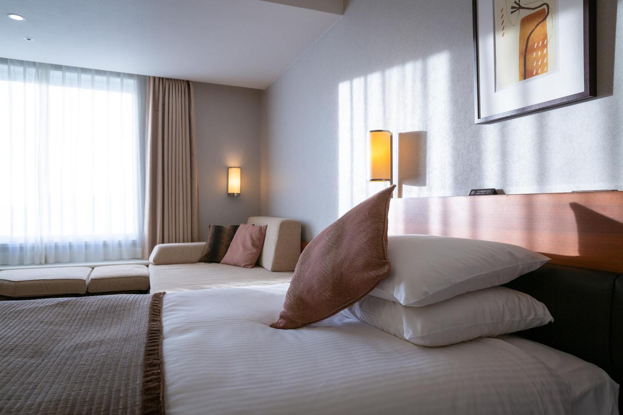 Tokyo Bay Maihama Hotel Чиба Екстериор снимка