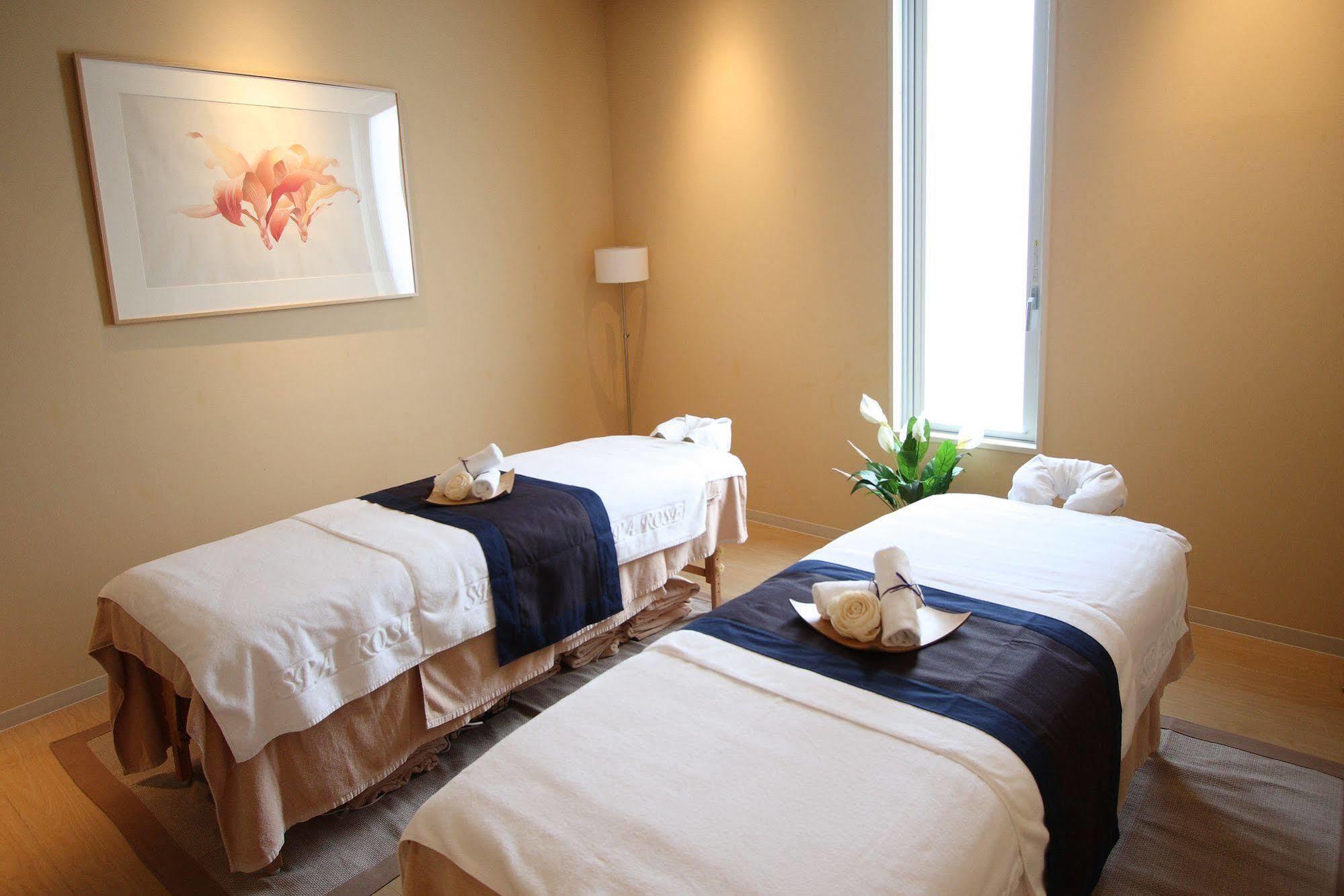 Tokyo Bay Maihama Hotel Чиба Екстериор снимка